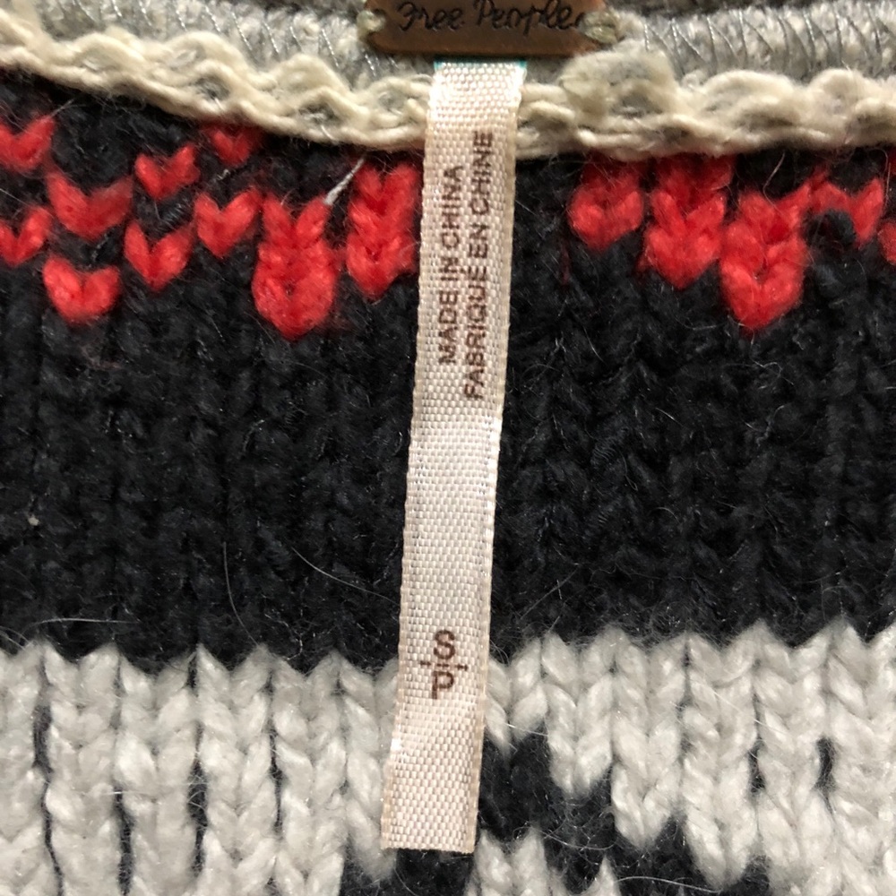 Sweater - Picture 2 of 2